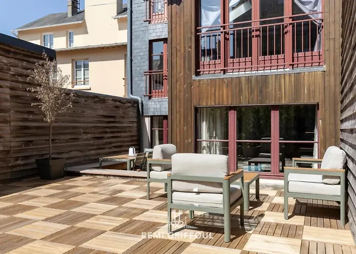 Apartment La Terrasse De Pom Cozy Comfort Center 2 Guests